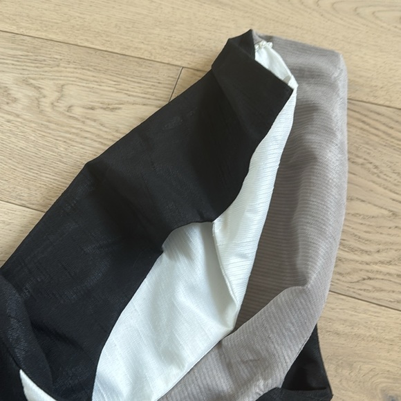 High Neck Top - Picture 4 of 5